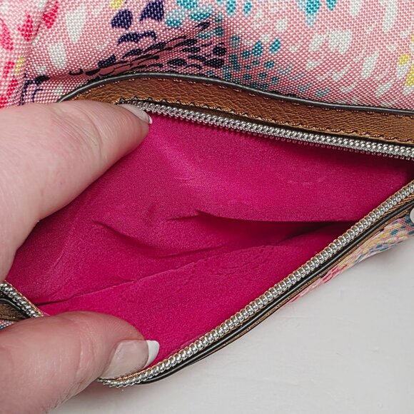 Lily Bloom Eco-Friendly Crossbody Shoulder Bag - Picture 6 of 16